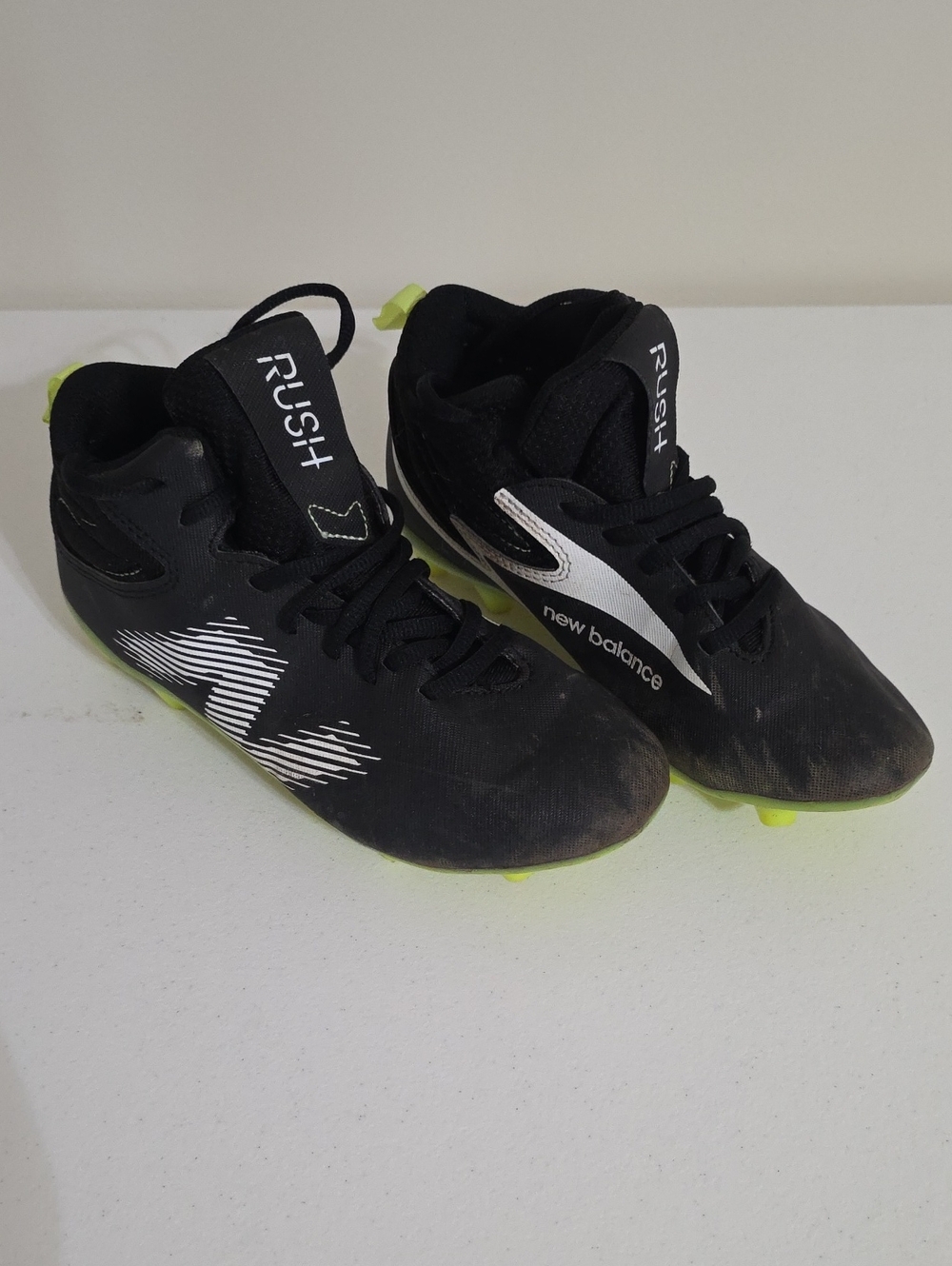 New Balance Kids Black & Neon Green Rush Soccer Cleats